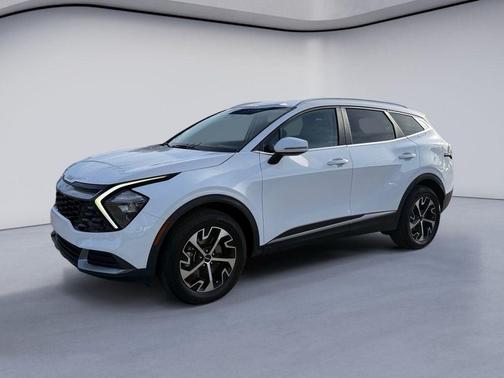 Glacial White Pearl 2023 Kia Sportage EX