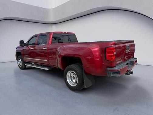 Red Quartz Tintcoat 2019 GMC Sierra 3500 Denali