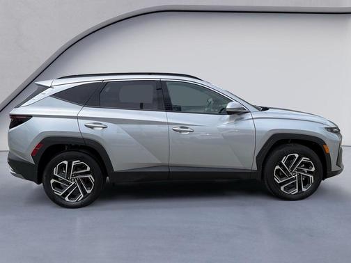 Shimmering Silver 2026 Hyundai TUCSON Hybrid Limited