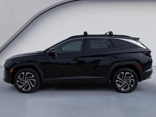 Phantom Black 2026 Hyundai TUCSON Limited