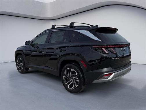 Phantom Black 2026 Hyundai TUCSON Limited