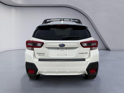 Crystal White Pearl 2020 Subaru Crosstrek Limited