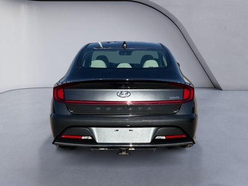 2023 Hyundai SONATA Hybrid SEL