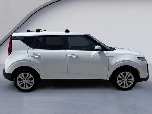 Snow White Pearl 2020 Kia Soul LX