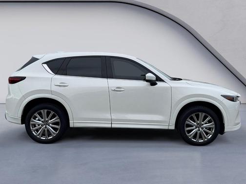 2023 Mazda CX-5 Signature