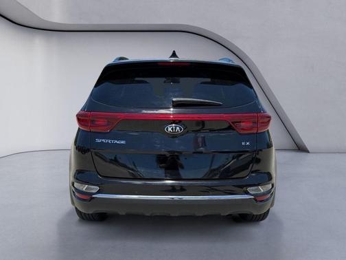 Black Cherry Pearl 2020 Kia Sportage EX