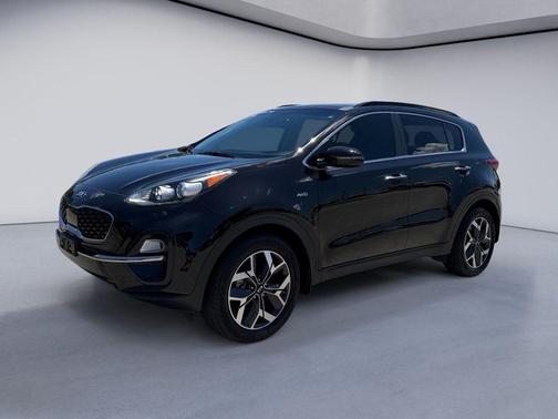 Black Cherry Pearl 2020 Kia Sportage EX