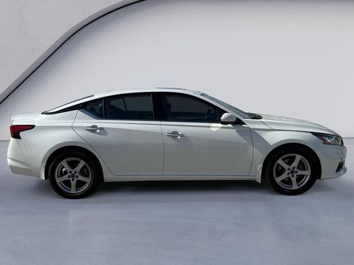 2020 Nissan Altima 2.5 Platinum
