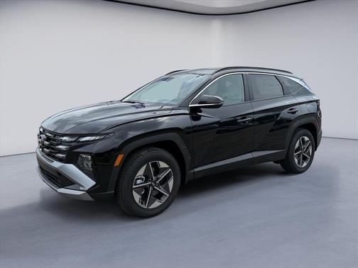Phantom Black 2026 Hyundai TUCSON SEL Premium