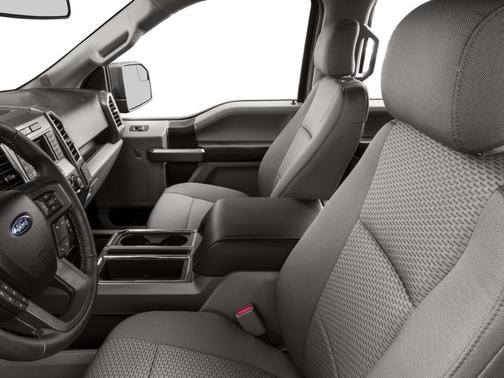 Oxford White 2017 Ford F-150 XLT
