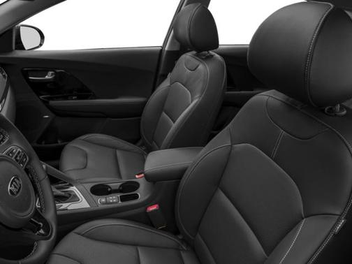 Aurora Black Pearl 2017 Kia Niro LX
