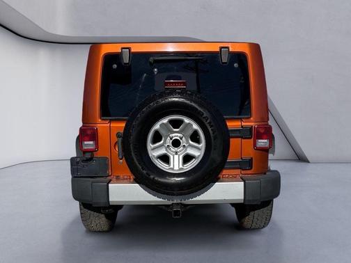 2011 Jeep Wrangler Unlimited Sahara