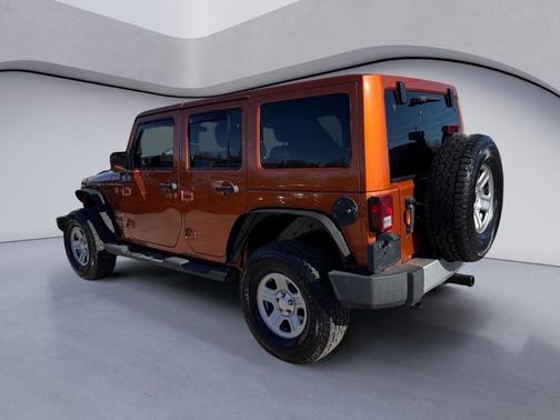 2011 Jeep Wrangler Unlimited Sahara