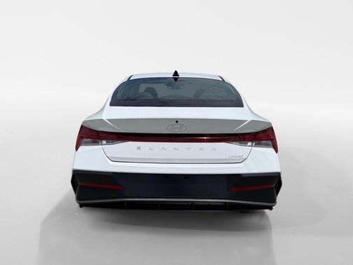 White 2025 Hyundai ELANTRA Limited