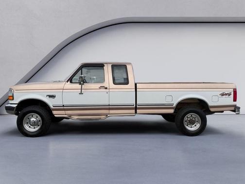Saddle Clearcoat Metallic 1997 Ford F-250 XLT