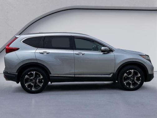 Lunar Silver Metallic 2017 Honda CR-V Touring