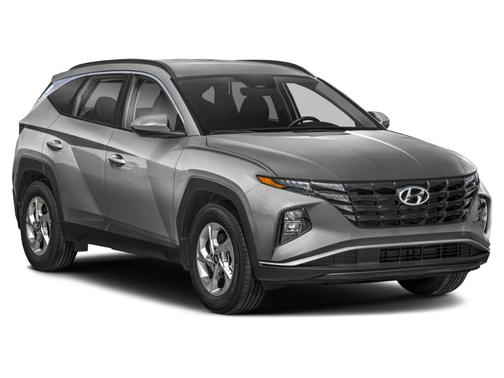 White 2024 Hyundai TUCSON SEL