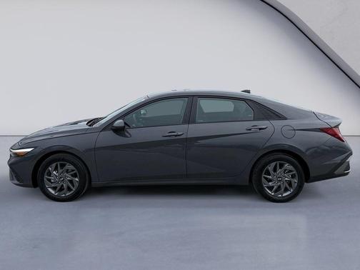 2024 Hyundai ELANTRA HEV Blue