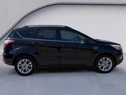 Shadow Black 2018 Ford Escape SE