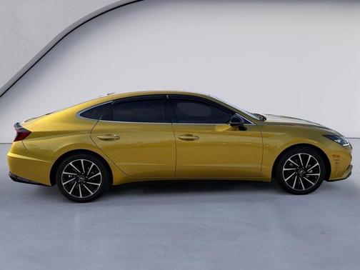 Glowing Yellow 2020 Hyundai SONATA SEL Plus