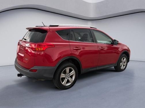 Barcelona Red Metallic 2015 Toyota RAV4 XLE