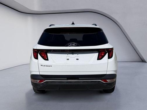 White Pearl 2024 Hyundai TUCSON SEL