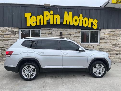 Photo 2 of 32 of 2019 Volkswagen Atlas 3.6L SEL