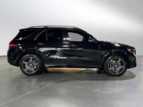 2025 Mercedes-Benz GLE 450