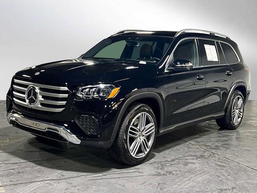 2025 Mercedes-Benz GLS 450 4MATIC