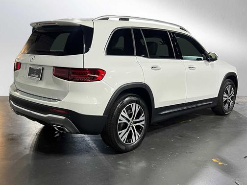 2025 Mercedes-Benz GLB 250 Base