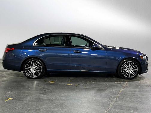 2025 Mercedes-Benz C-Class 