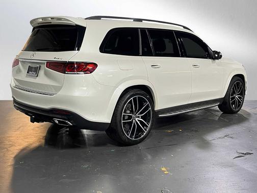 2022 Mercedes-Benz GLS 450 