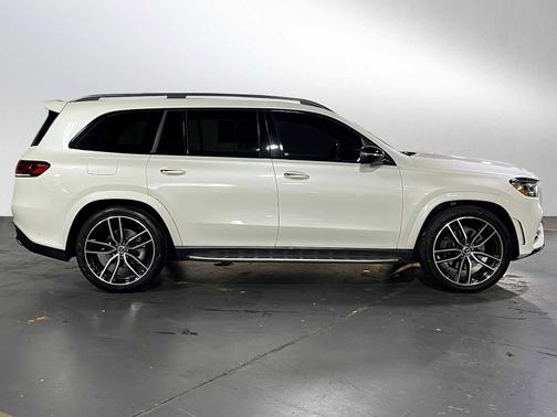 2022 Mercedes-Benz GLS 450 