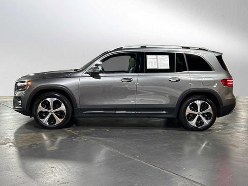 2025 Mercedes-Benz GLB 250 4MATIC