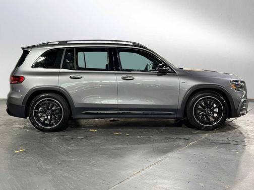 Mountain Grey Metallic 2026 Mercedes-Benz AMG GLB 35 4MATIC