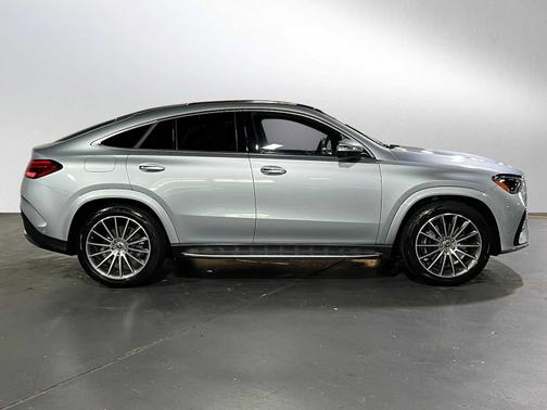 2025 Mercedes-Benz GLE 450 