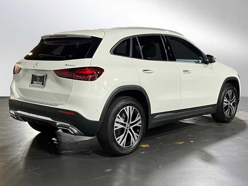 2025 Mercedes-Benz GLA 250 4MATIC