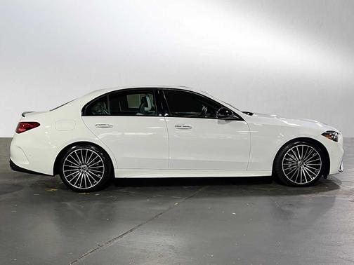 2023 Mercedes-Benz C-Class 