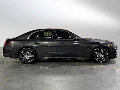 2025 Mercedes-Benz E-Class 