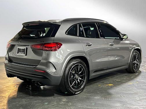 2025 Mercedes-Benz AMG GLA 35 