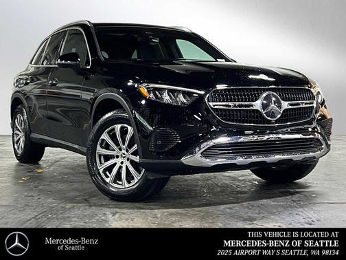 Black 2026 Mercedes-Benz GLC 300 4MATIC