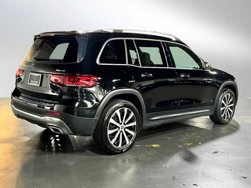 2021 Mercedes-Benz GLB 250