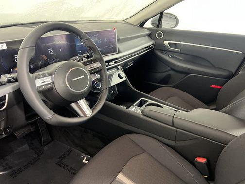 2026 Hyundai SONATA SEL