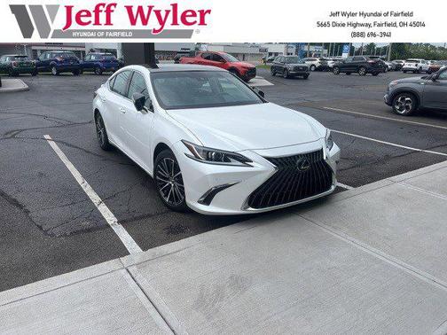 2022 Lexus ES 350 Base