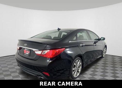 2014 Hyundai SONATA SE