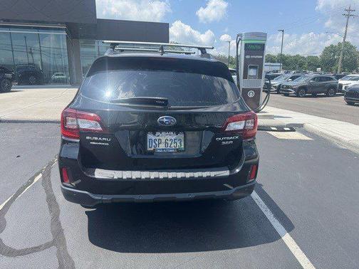2017 Subaru Outback 3.6R Touring