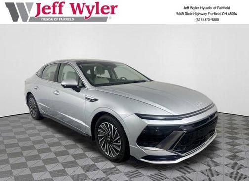 2025 Hyundai SONATA Hybrid Limited