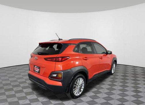 2020 Hyundai KONA SEL