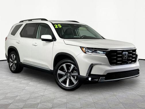 Platinum White Pearl 2025 Honda Pilot Elite