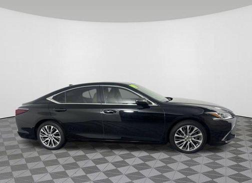 2019 Lexus ES 350 Luxury